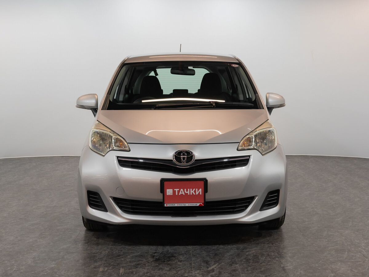 Toyota Ractis 2012 - фото автомобиля