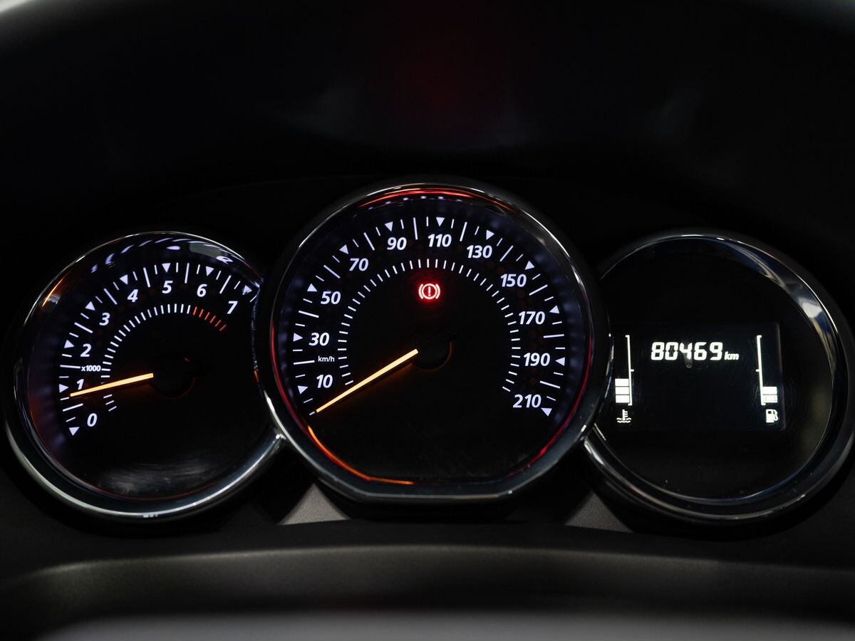 Renault Logan Stepway 2019 - фото автомобиля