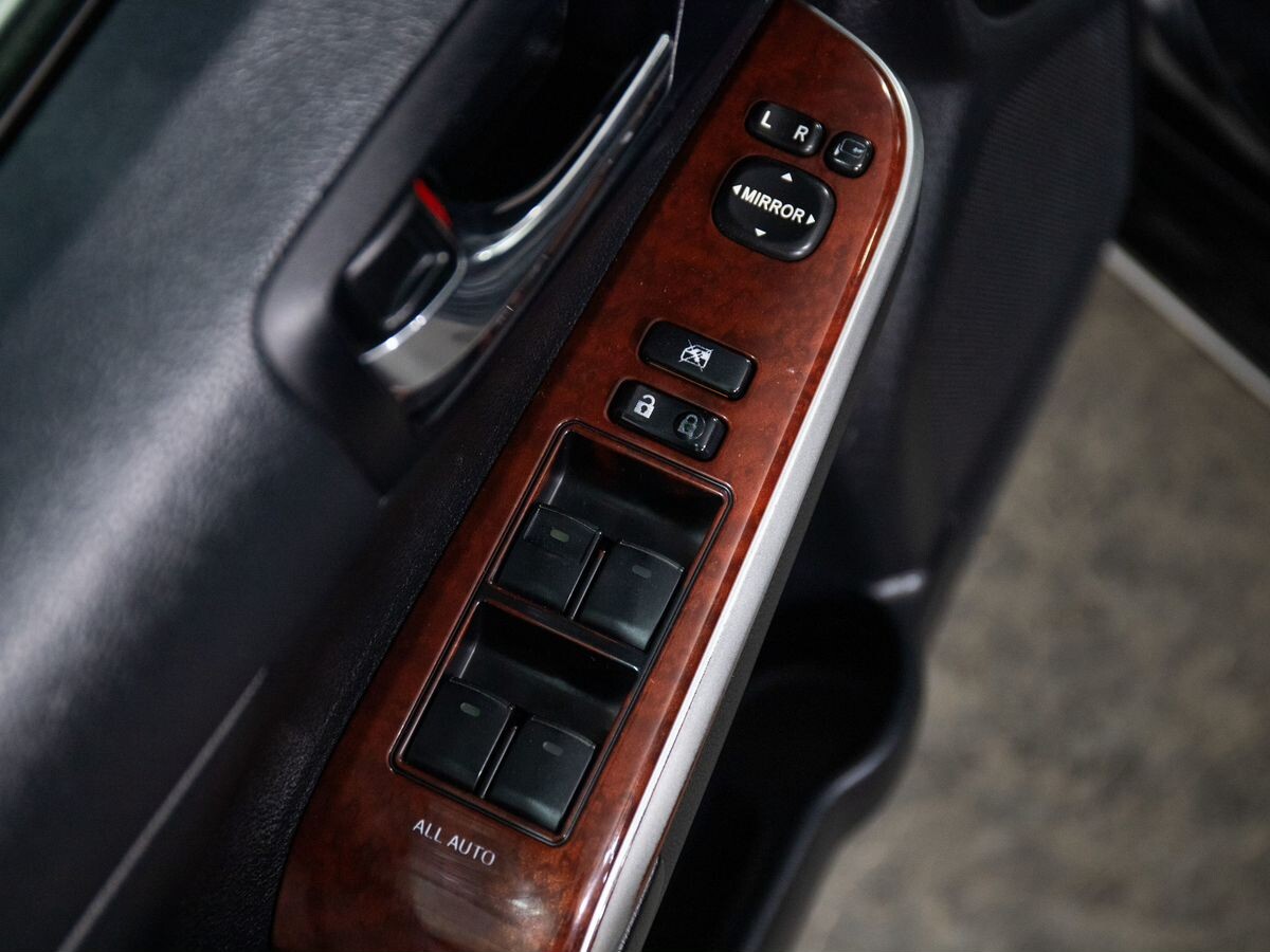 Toyota Camry 2013 - фото автомобиля