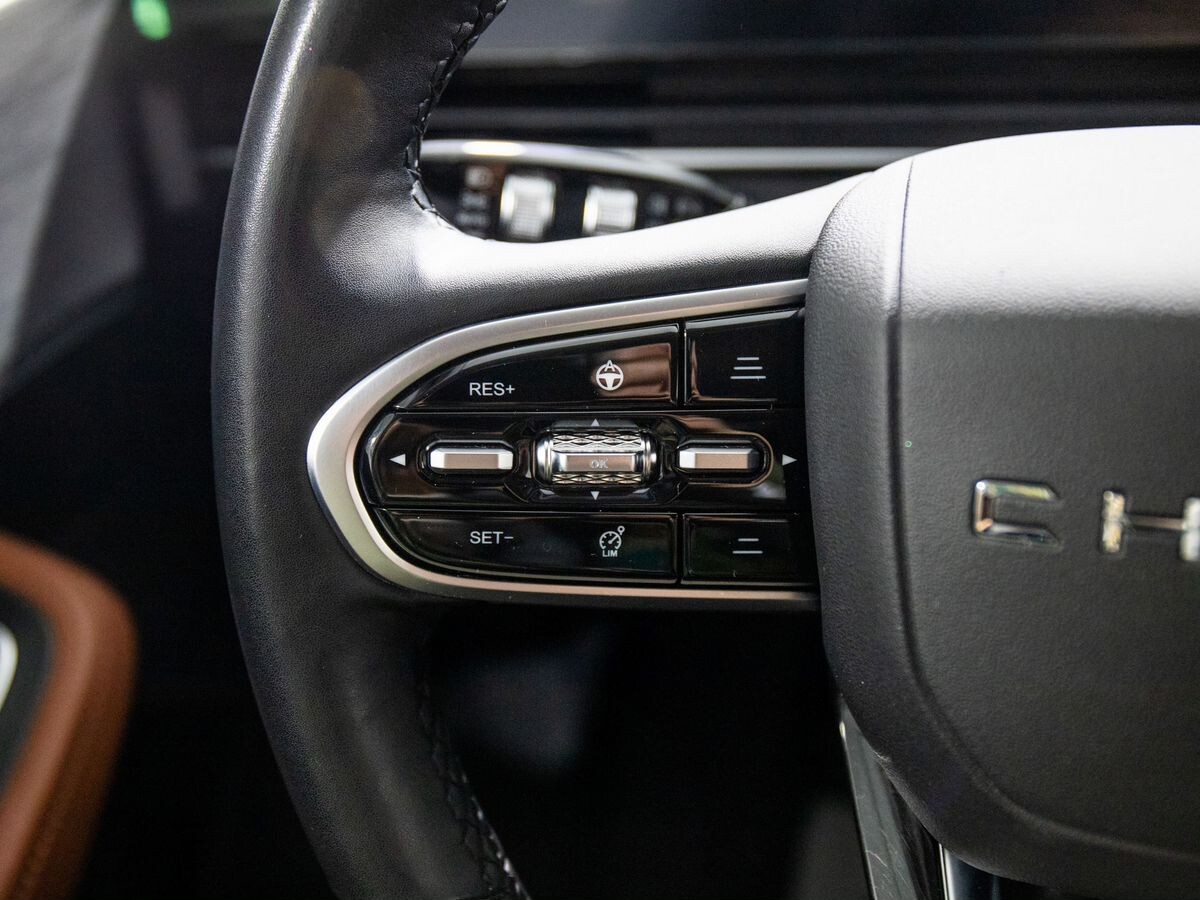 OMODA C5 2023 - фото автомобиля