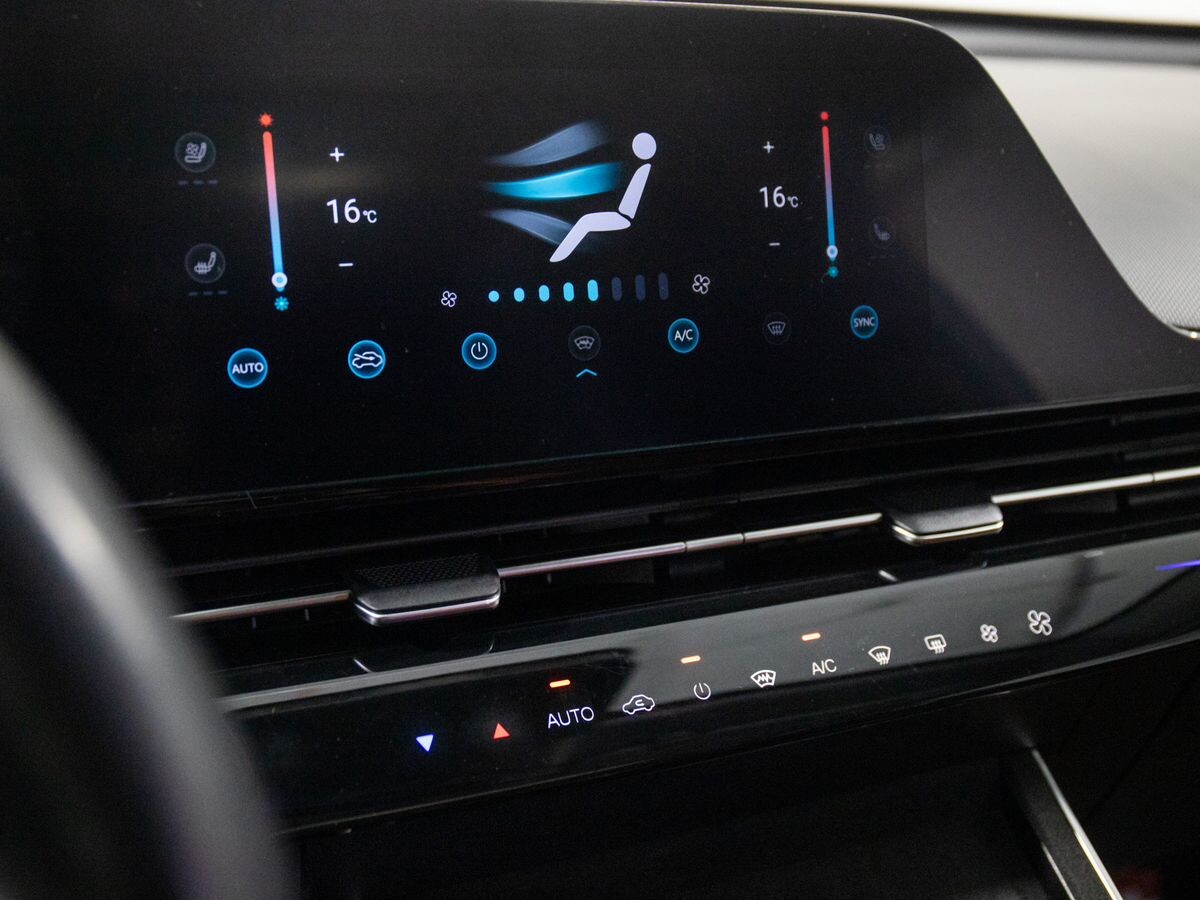 OMODA C5 2023 - фото автомобиля