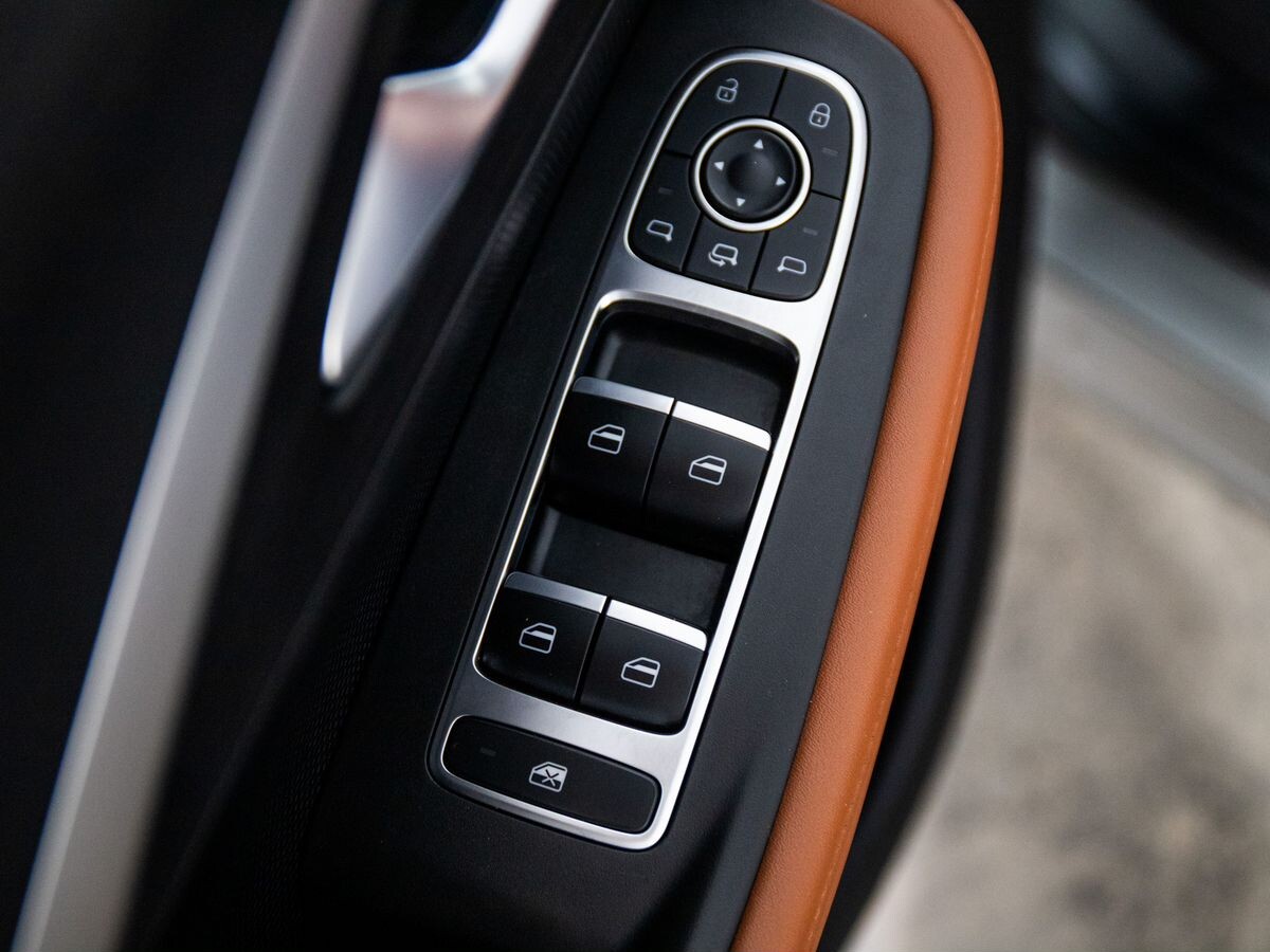 OMODA C5 2023 - фото автомобиля