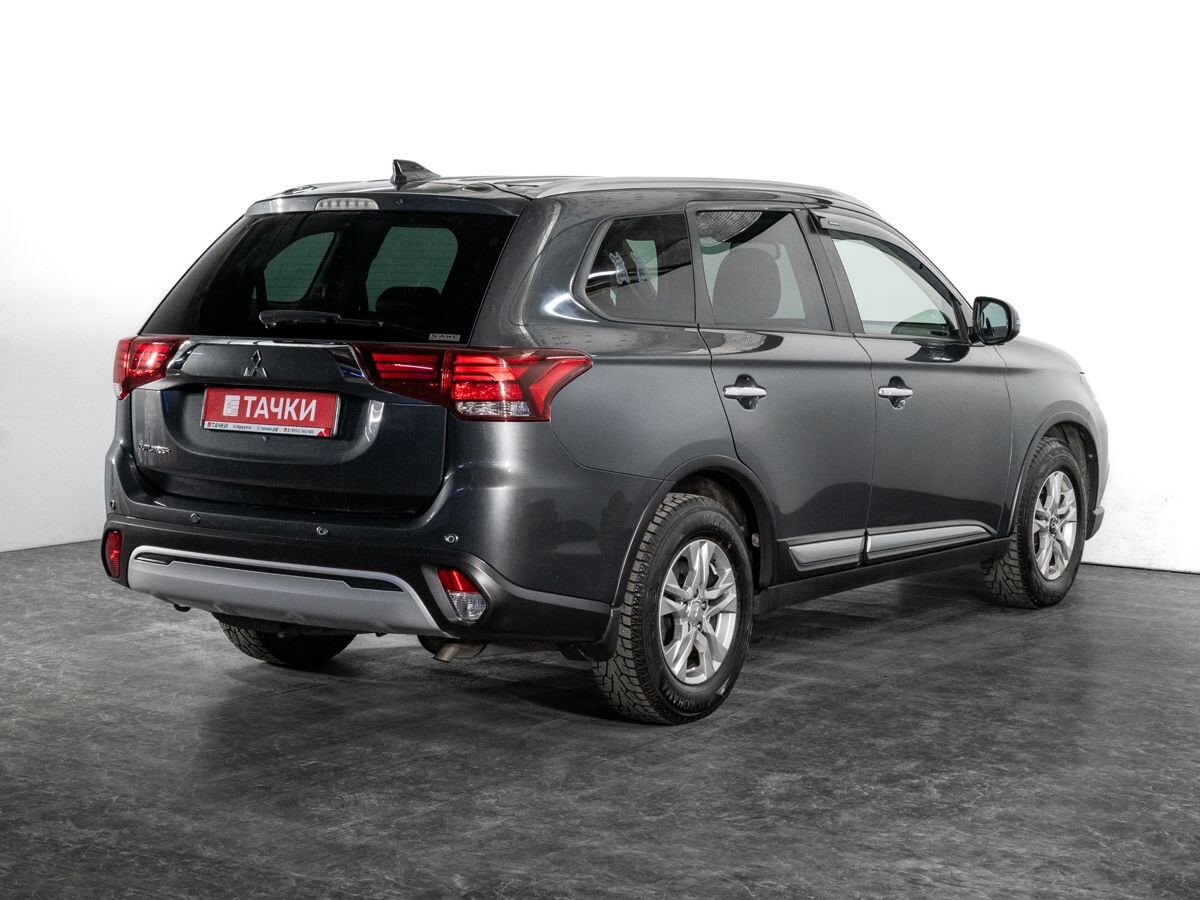 Mitsubishi Outlander 2021 - фото автомобиля