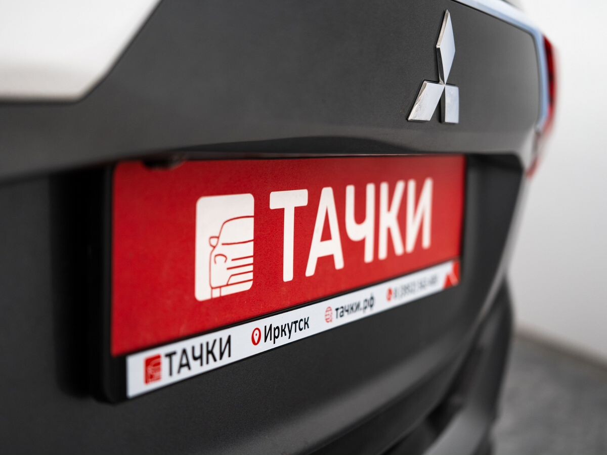 Mitsubishi Outlander 2021 - фото автомобиля