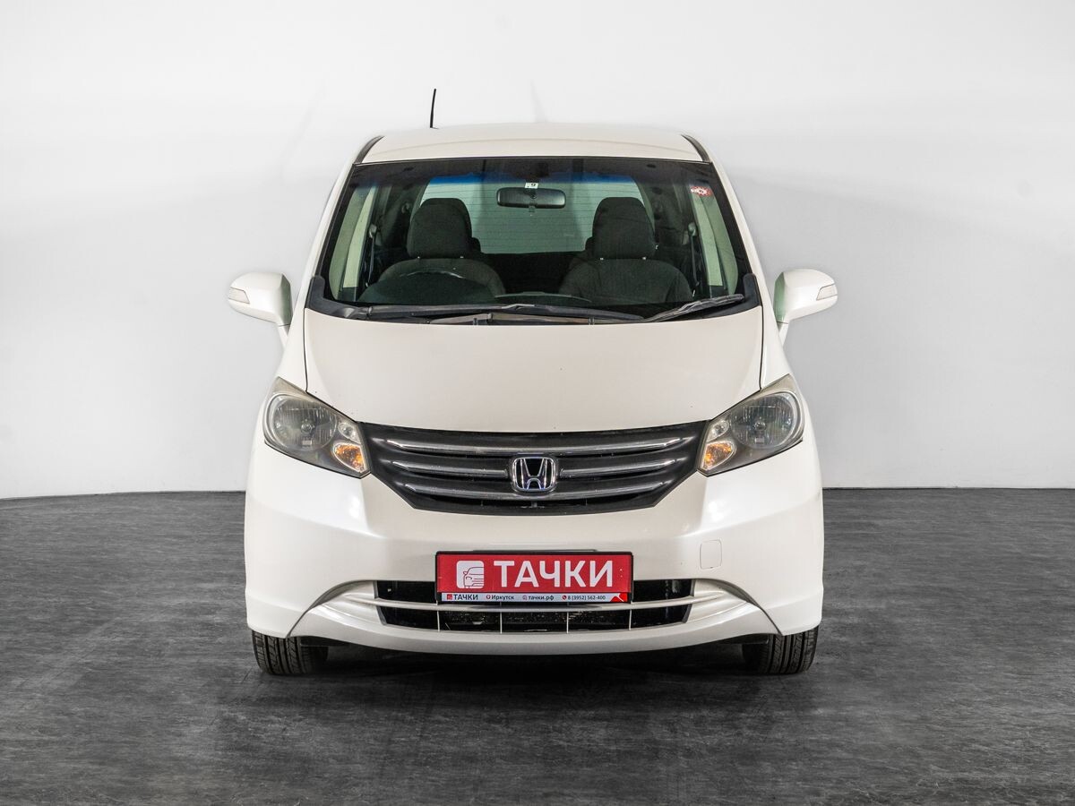 Honda Freed 2011 - фото автомобиля