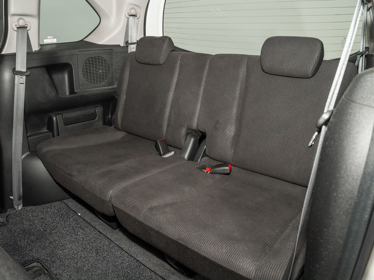 Honda Freed 2011 - фото автомобиля