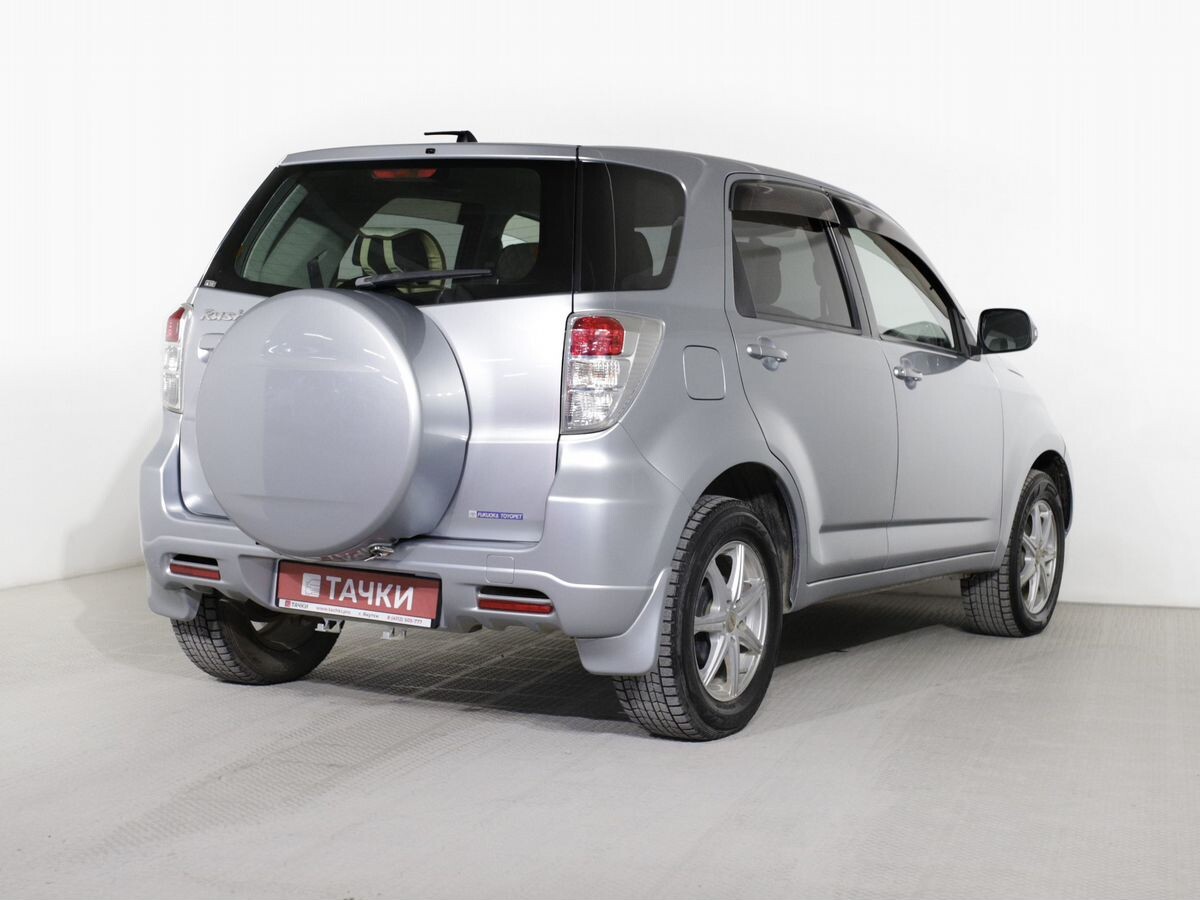 Toyota Rush 2011 - фото автомобиля