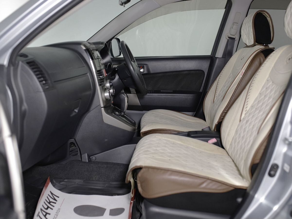 Toyota Rush 2011 - фото автомобиля