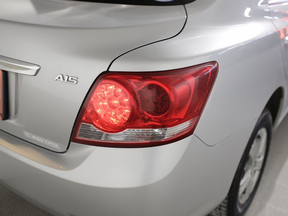 Toyota Allion 2010 - фото автомобиля