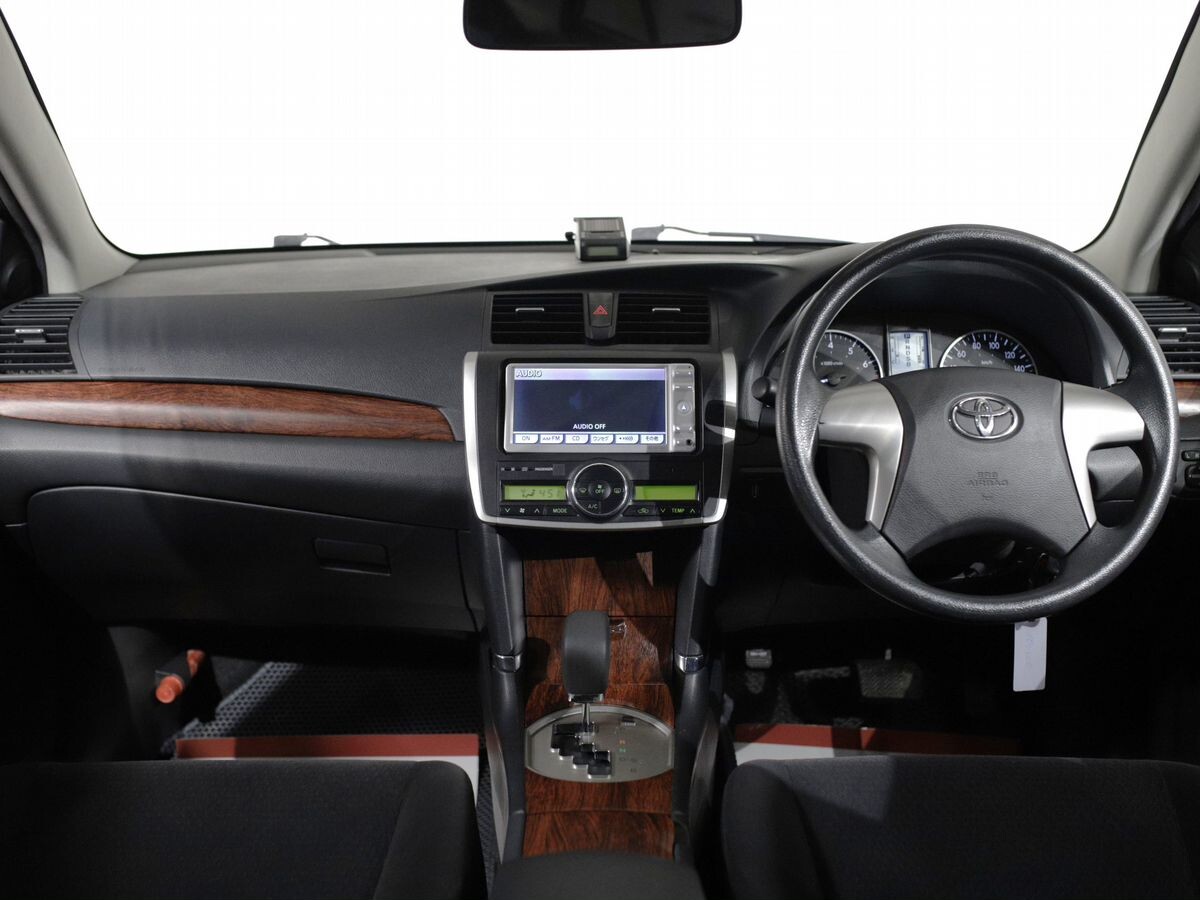 Toyota Allion 2010 - фото автомобиля