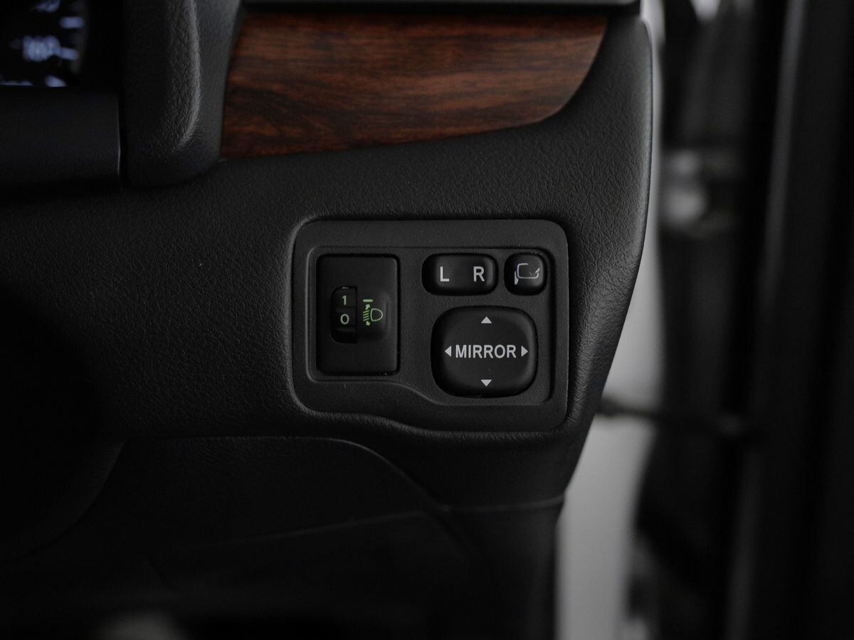 Toyota Allion 2010 - фото автомобиля