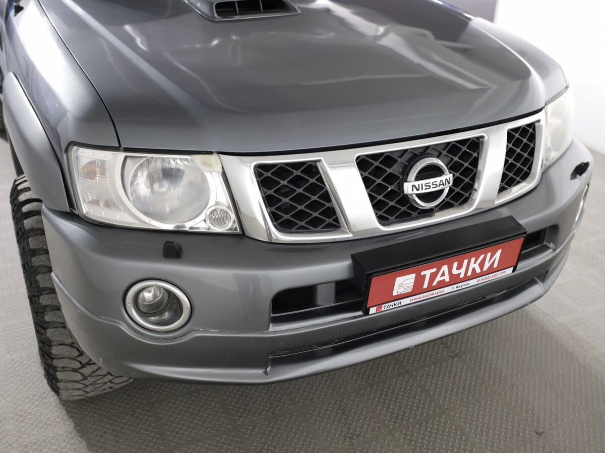 Nissan Patrol 2008 - фото автомобиля