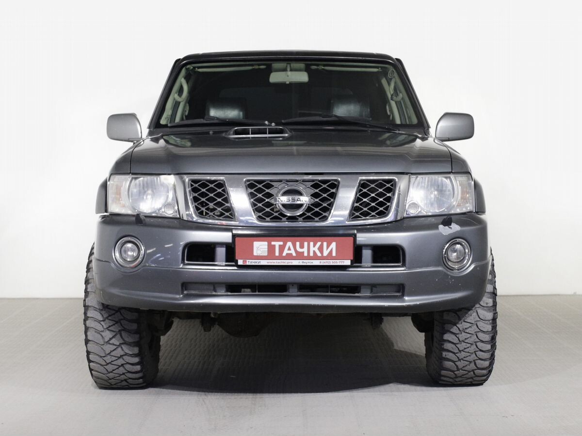 Nissan Patrol 2008 - фото автомобиля