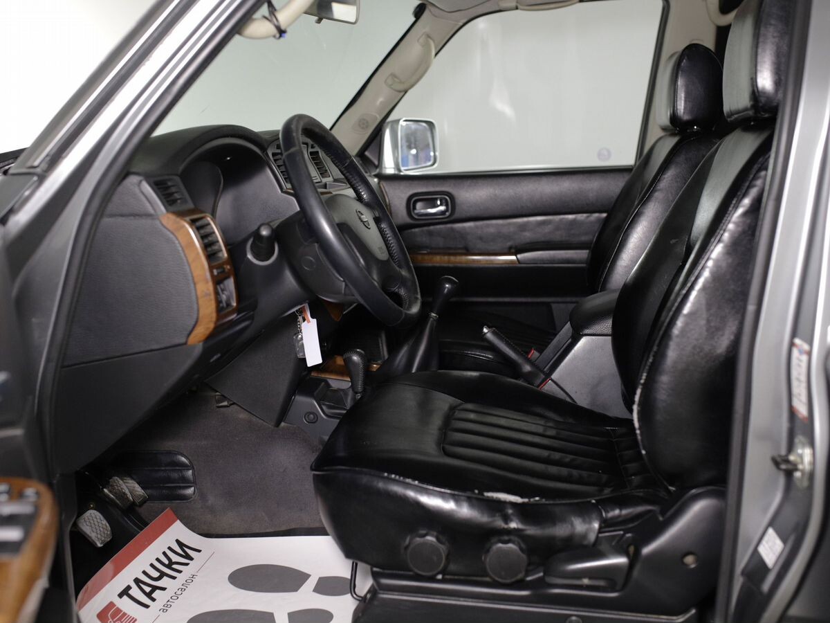 Nissan Patrol 2008 - фото автомобиля