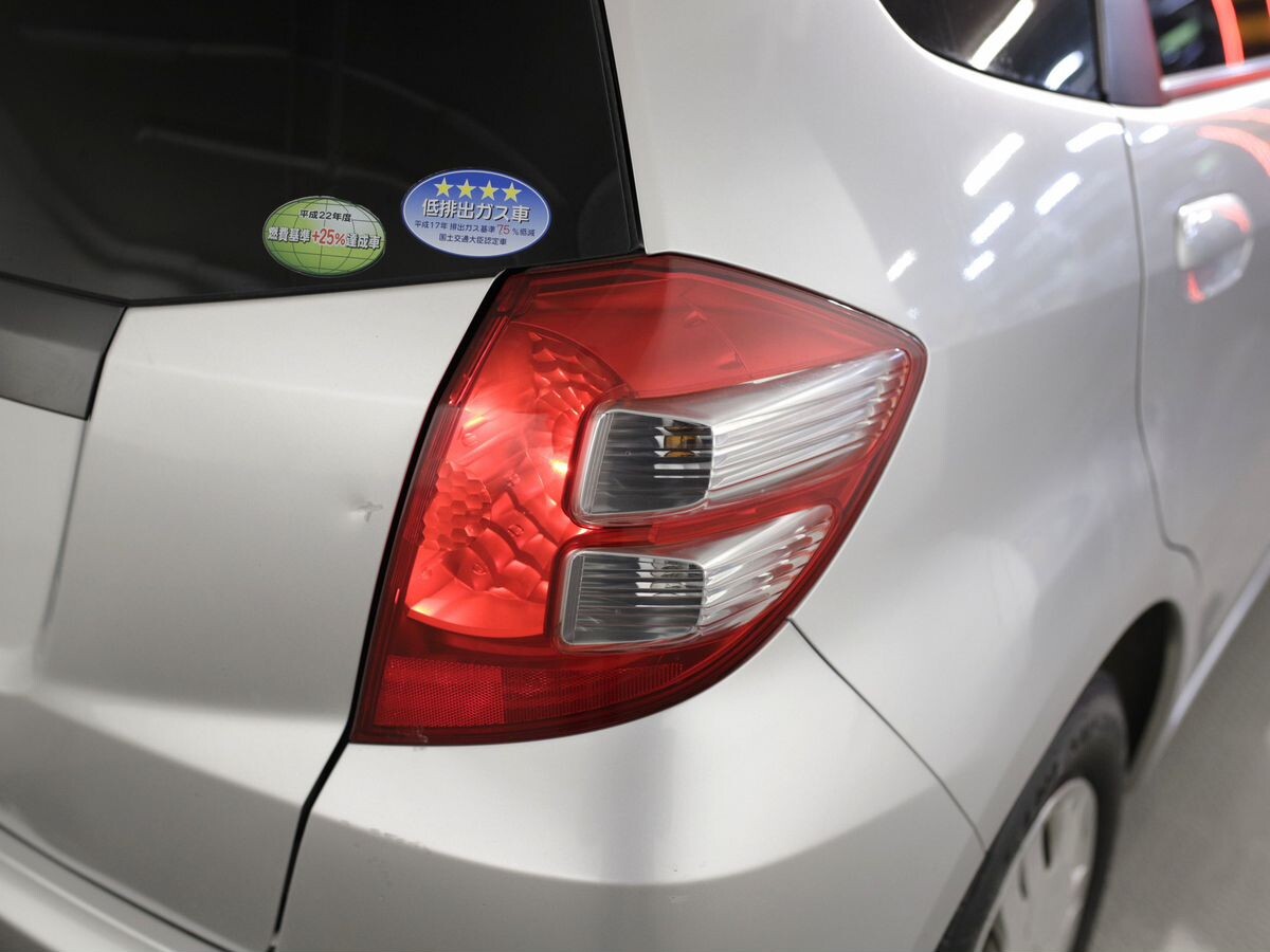Honda Fit 2009 - фото автомобиля