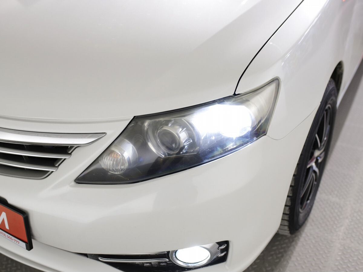 Toyota Allion 2010 - фото автомобиля