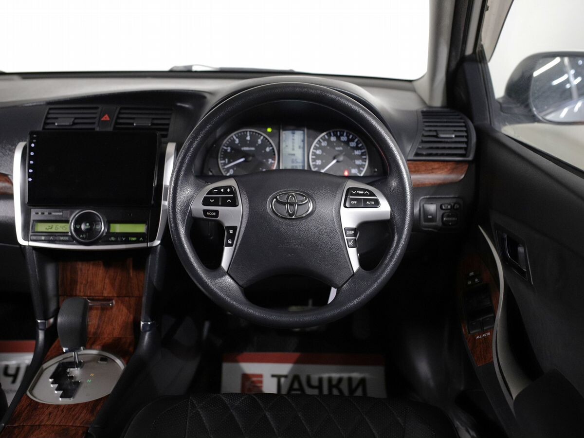 Toyota Allion 2010 - фото автомобиля