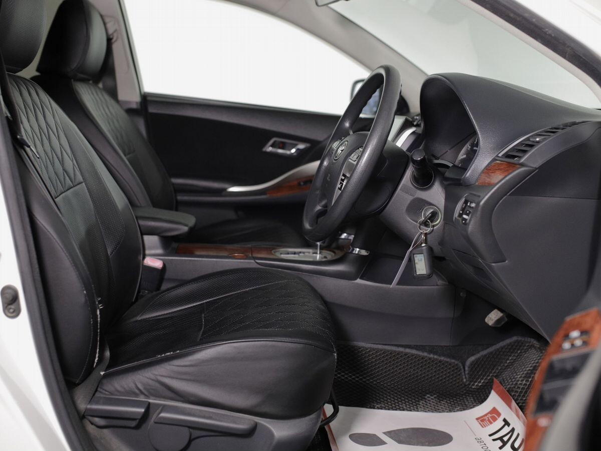 Toyota Allion 2010 - фото автомобиля