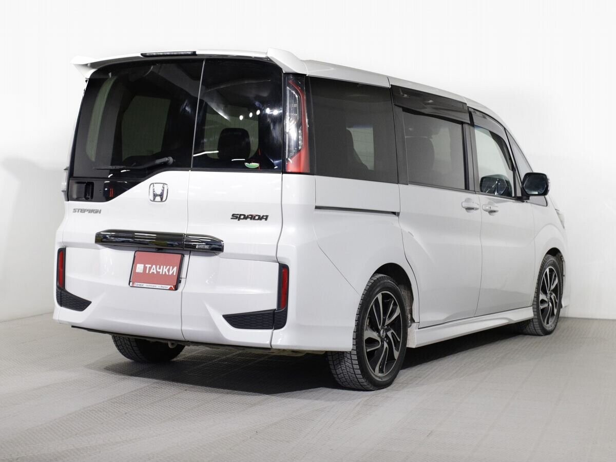 Honda Stepwgn 2019 - фото автомобиля
