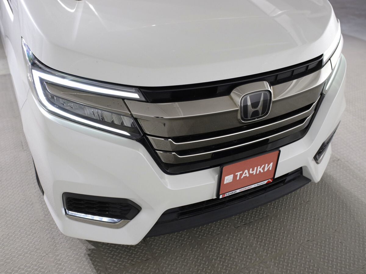 Honda Stepwgn 2019 - фото автомобиля