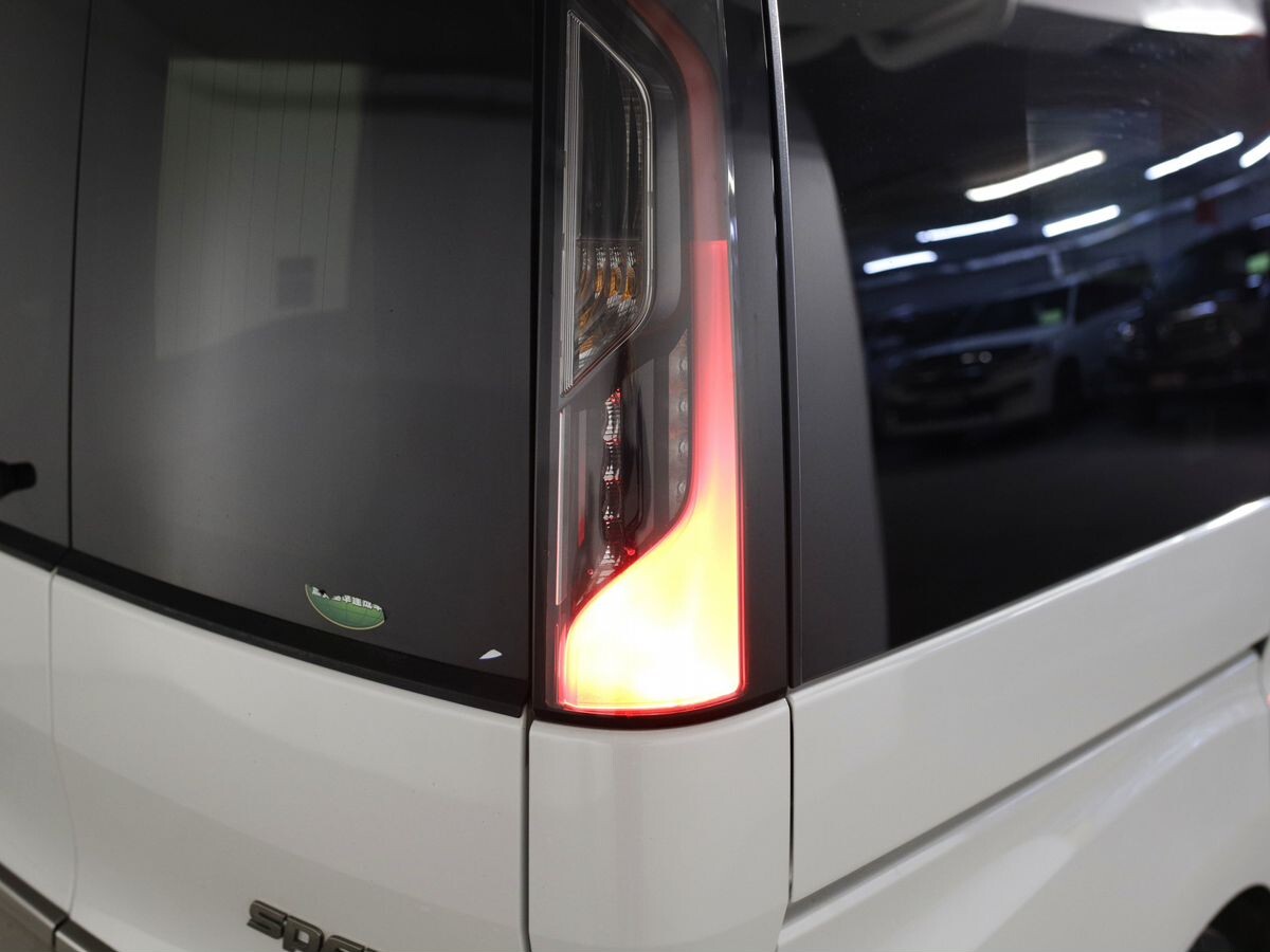 Honda Stepwgn 2019 - фото автомобиля