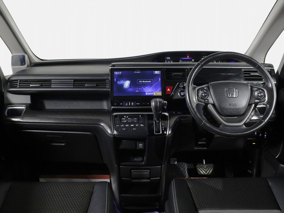 Honda Stepwgn 2019 - фото автомобиля