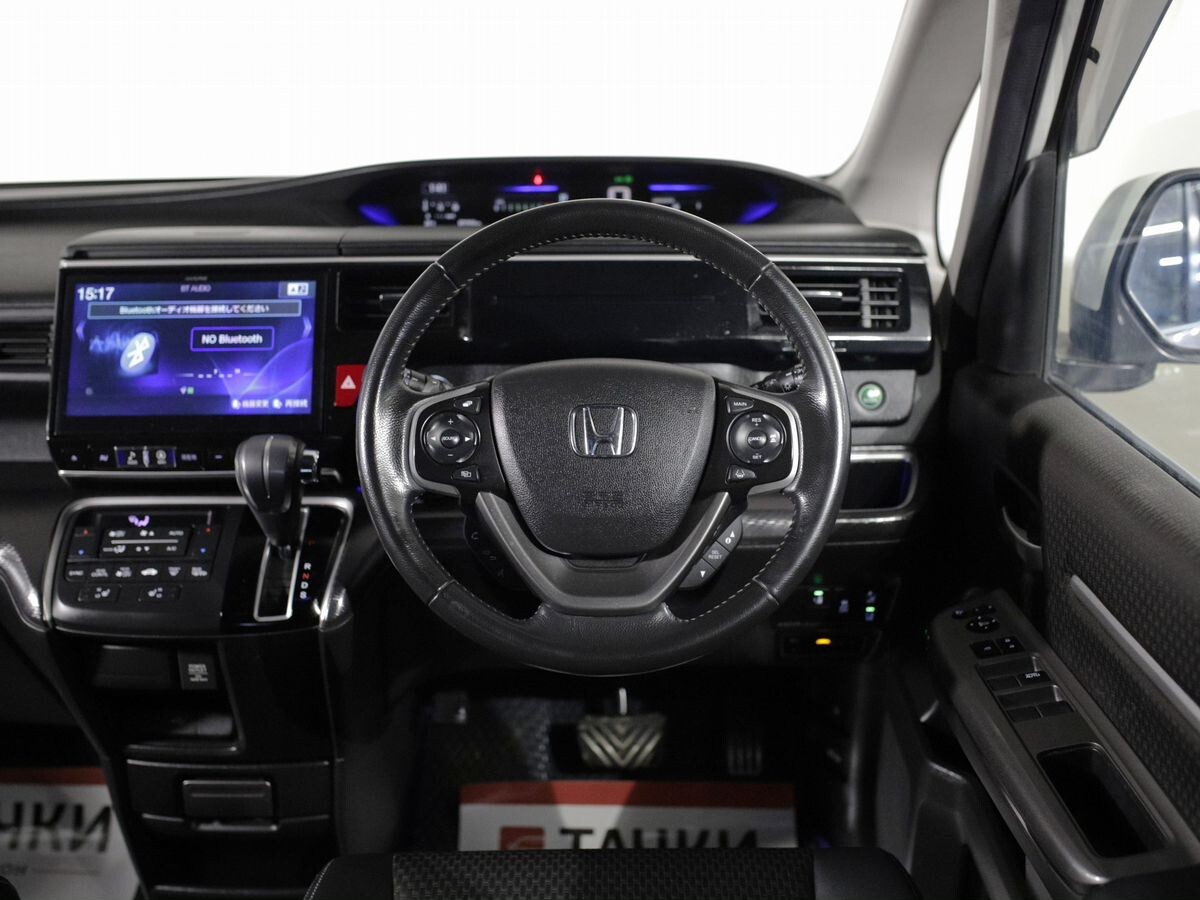 Honda Stepwgn 2019 - фото автомобиля