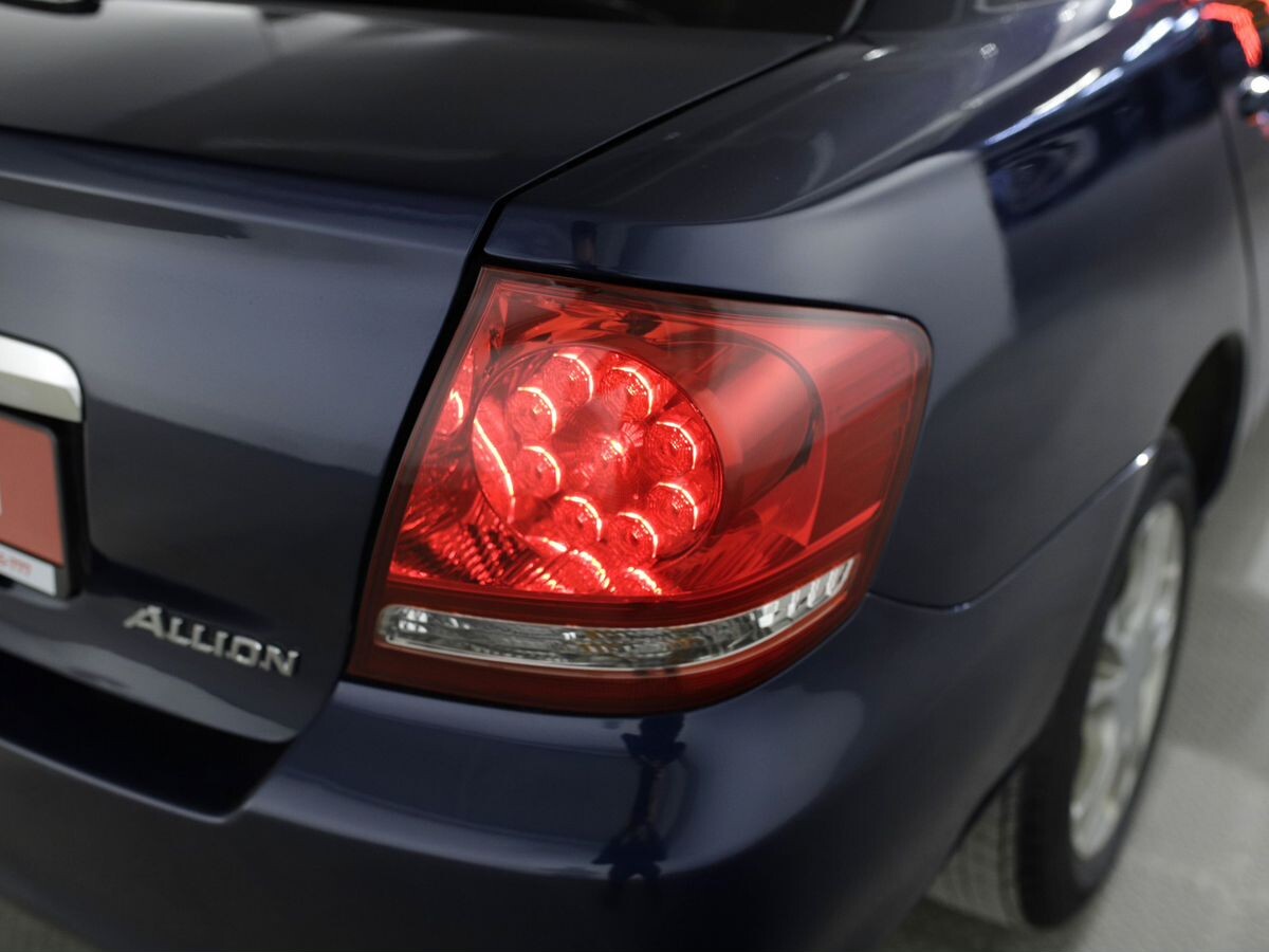 Toyota Allion 2005 - фото автомобиля