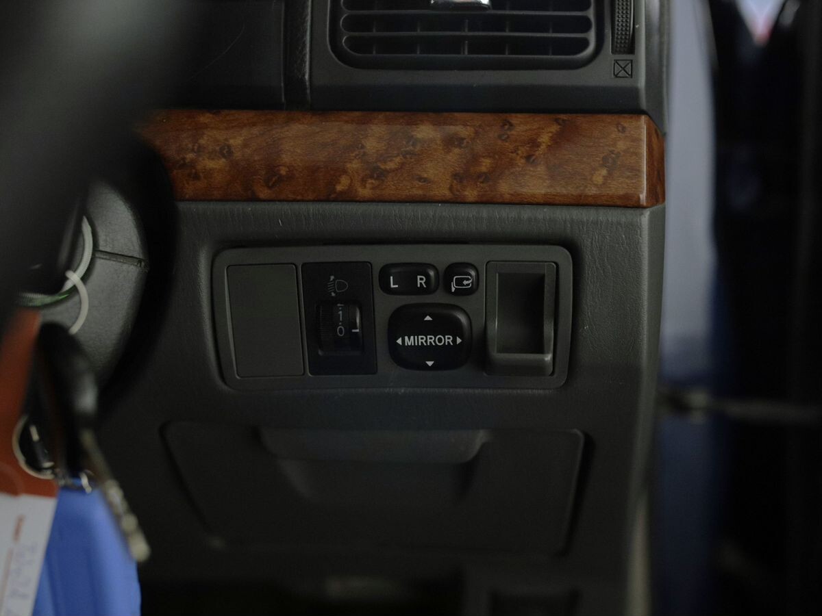 Toyota Allion 2005 - фото автомобиля