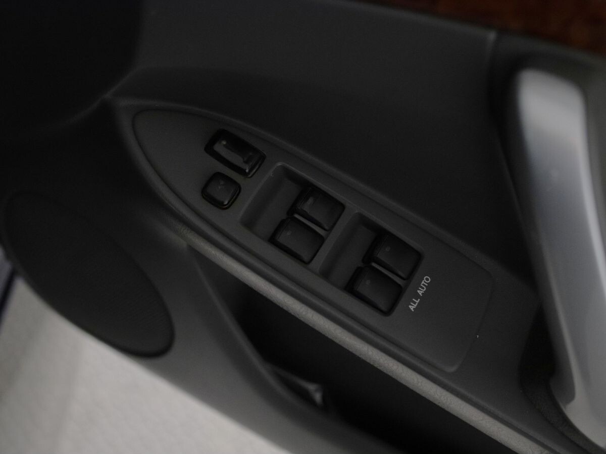 Toyota Allion 2005 - фото автомобиля