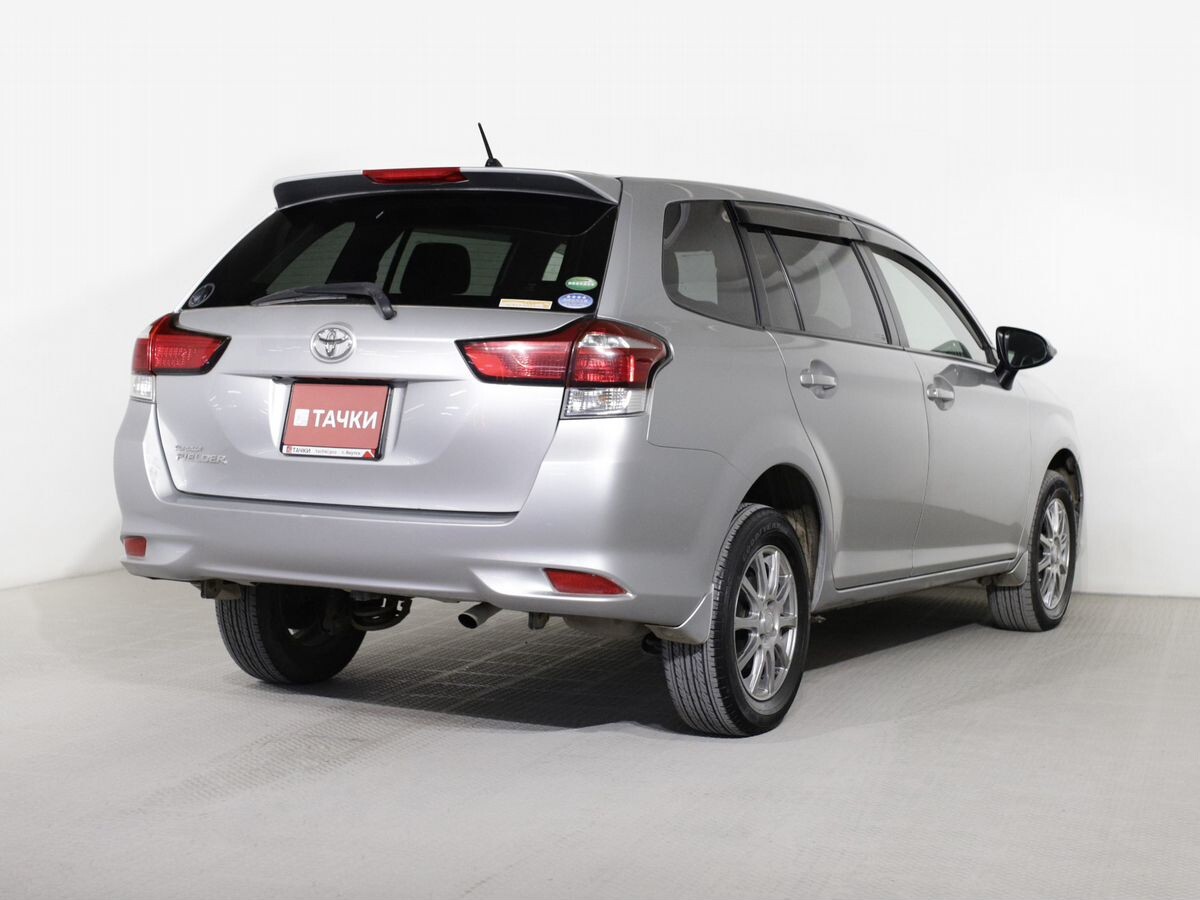 Toyota Corolla Fielder 2016 - фото автомобиля