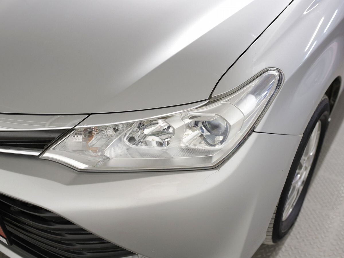 Toyota Corolla Fielder 2016 - фото автомобиля