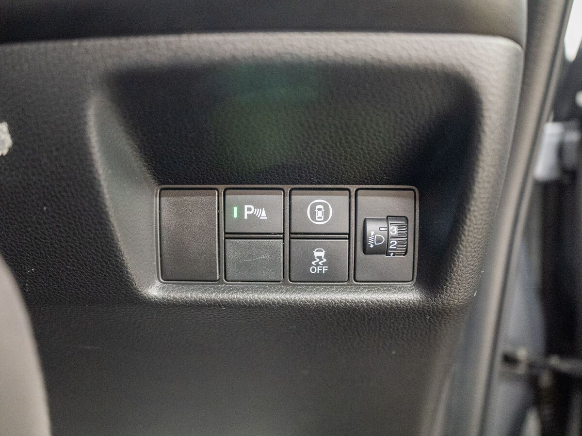 Honda Fit 2021 - фото автомобиля