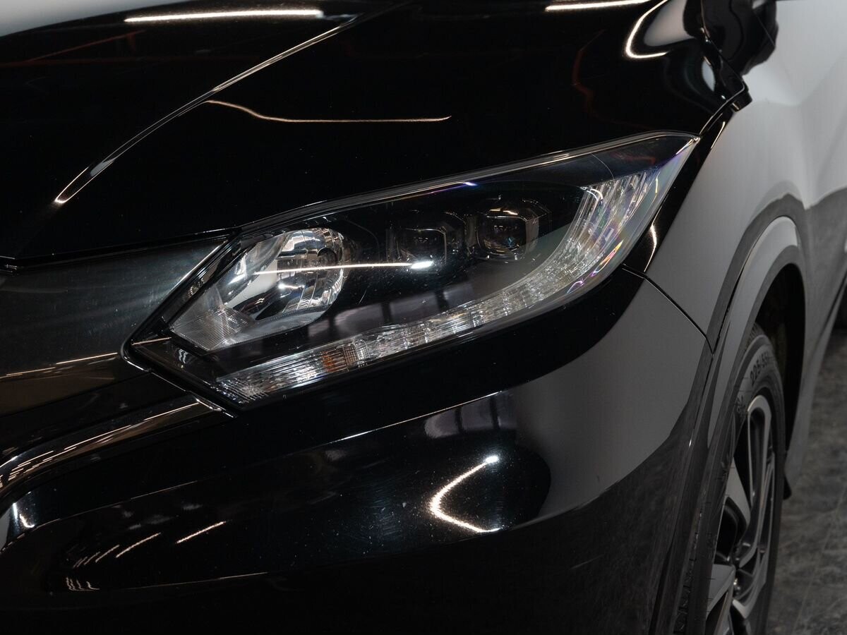 Honda Vezel 2016 - фото автомобиля