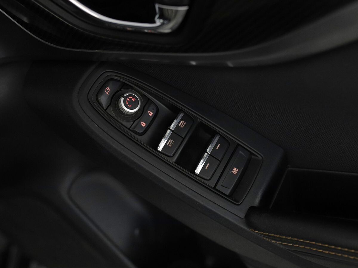 Subaru XV 2017 - фото автомобиля