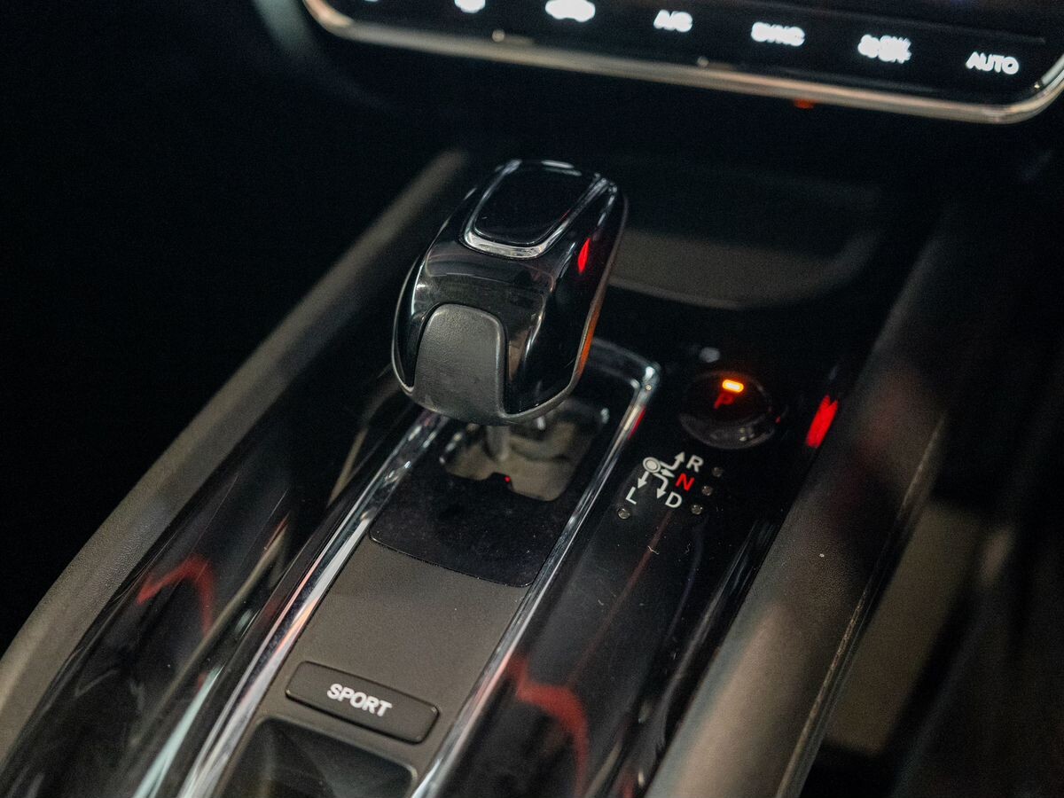 Honda Vezel 2018 - фото автомобиля