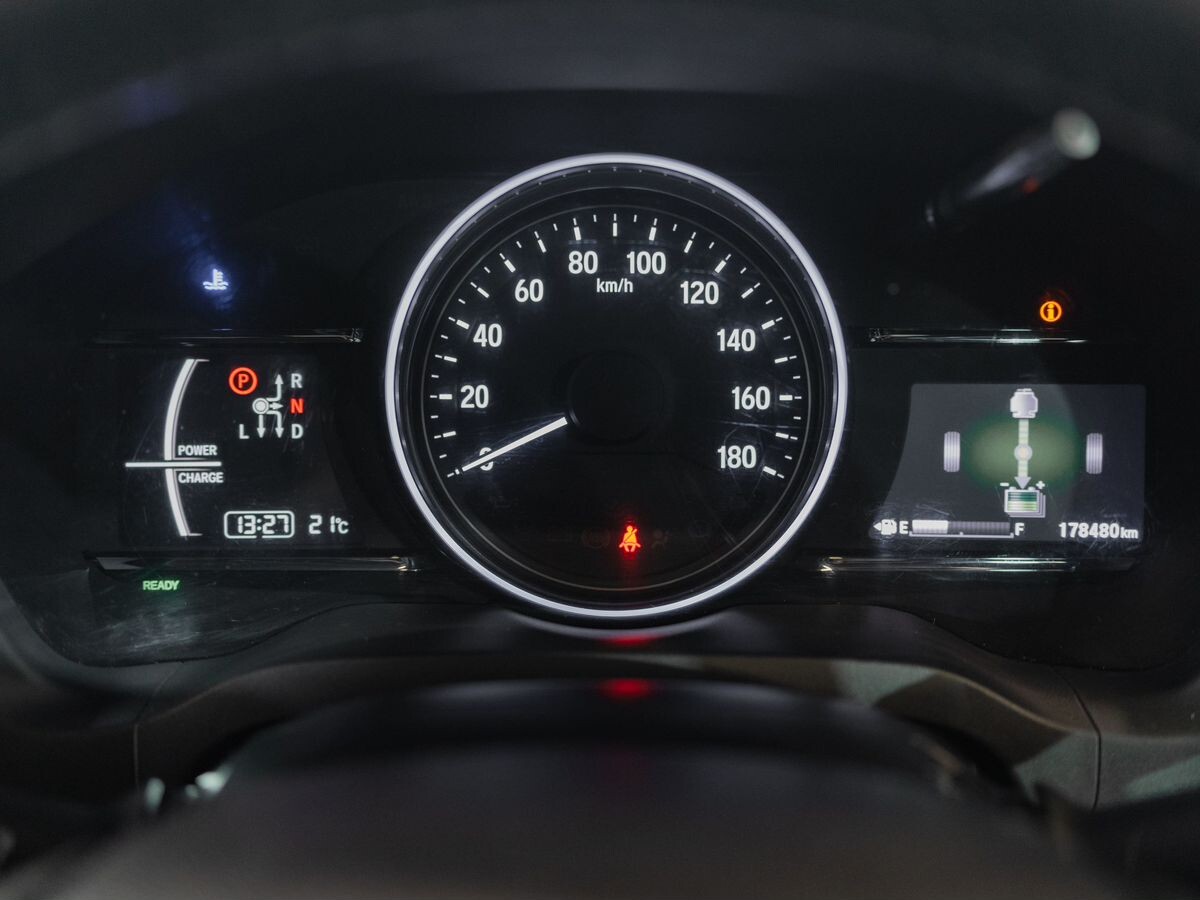 Honda Vezel 2018 - фото автомобиля