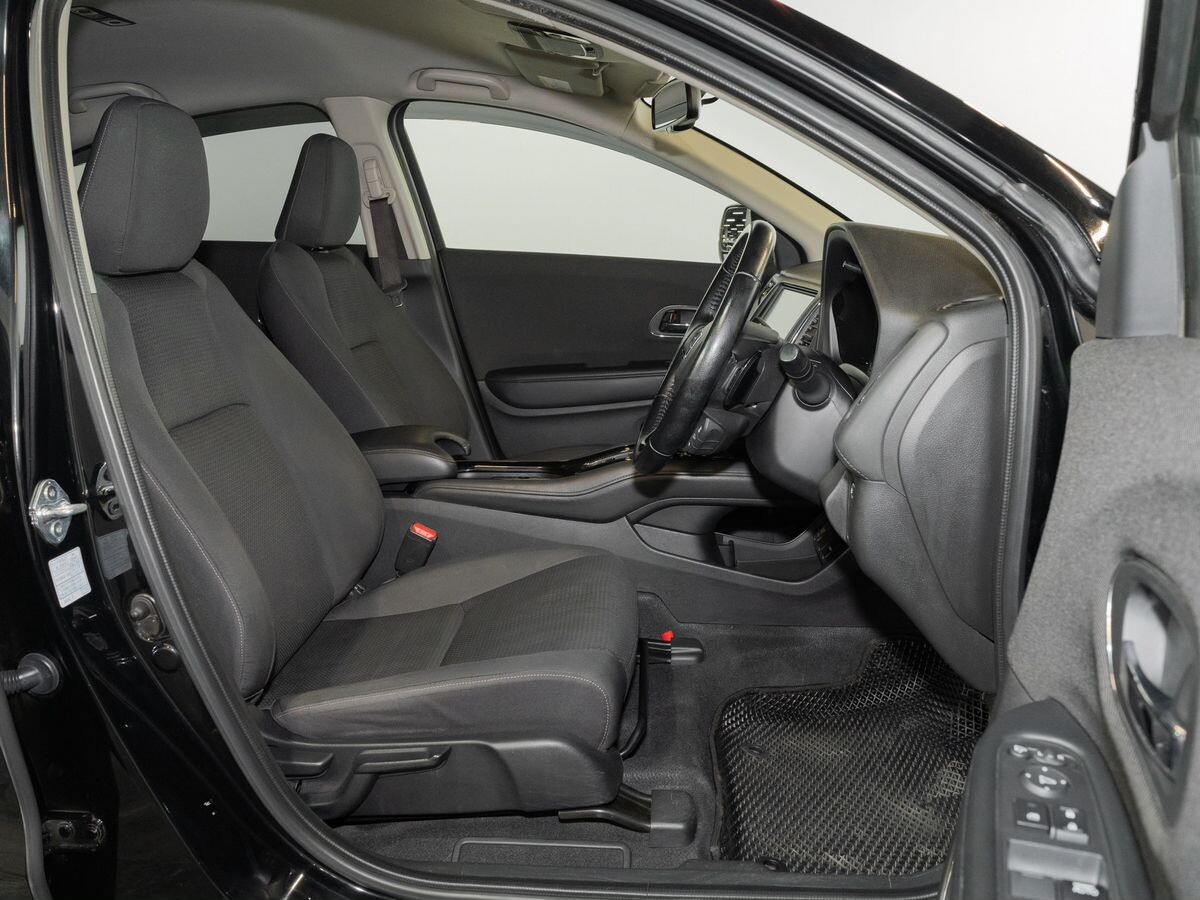 Honda Vezel 2018 - фото автомобиля