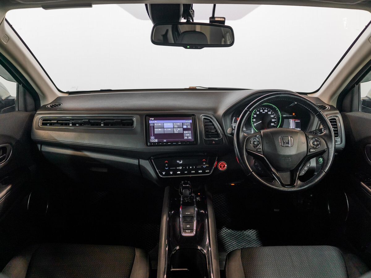 Honda Vezel 2018 - фото автомобиля