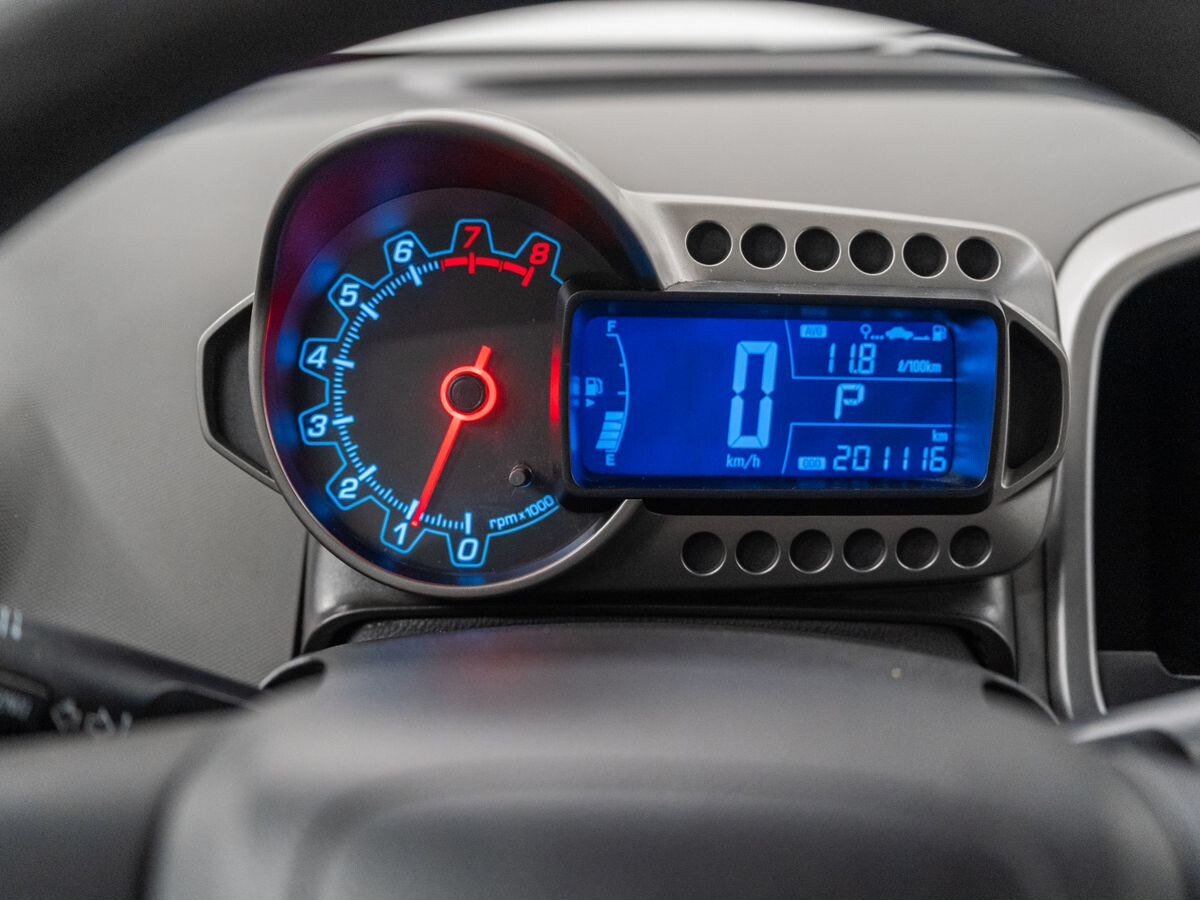 Chevrolet Aveo 2013 - фото автомобиля