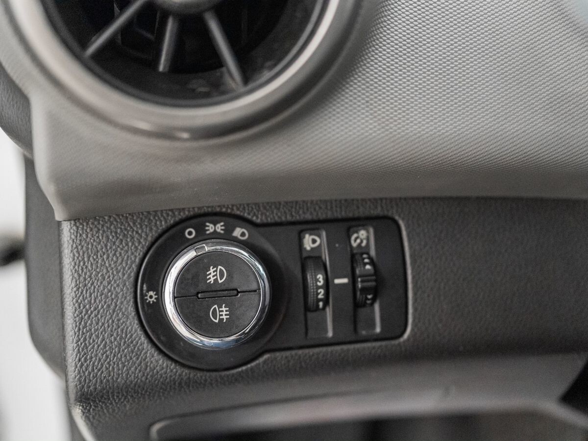 Chevrolet Aveo 2013 - фото автомобиля