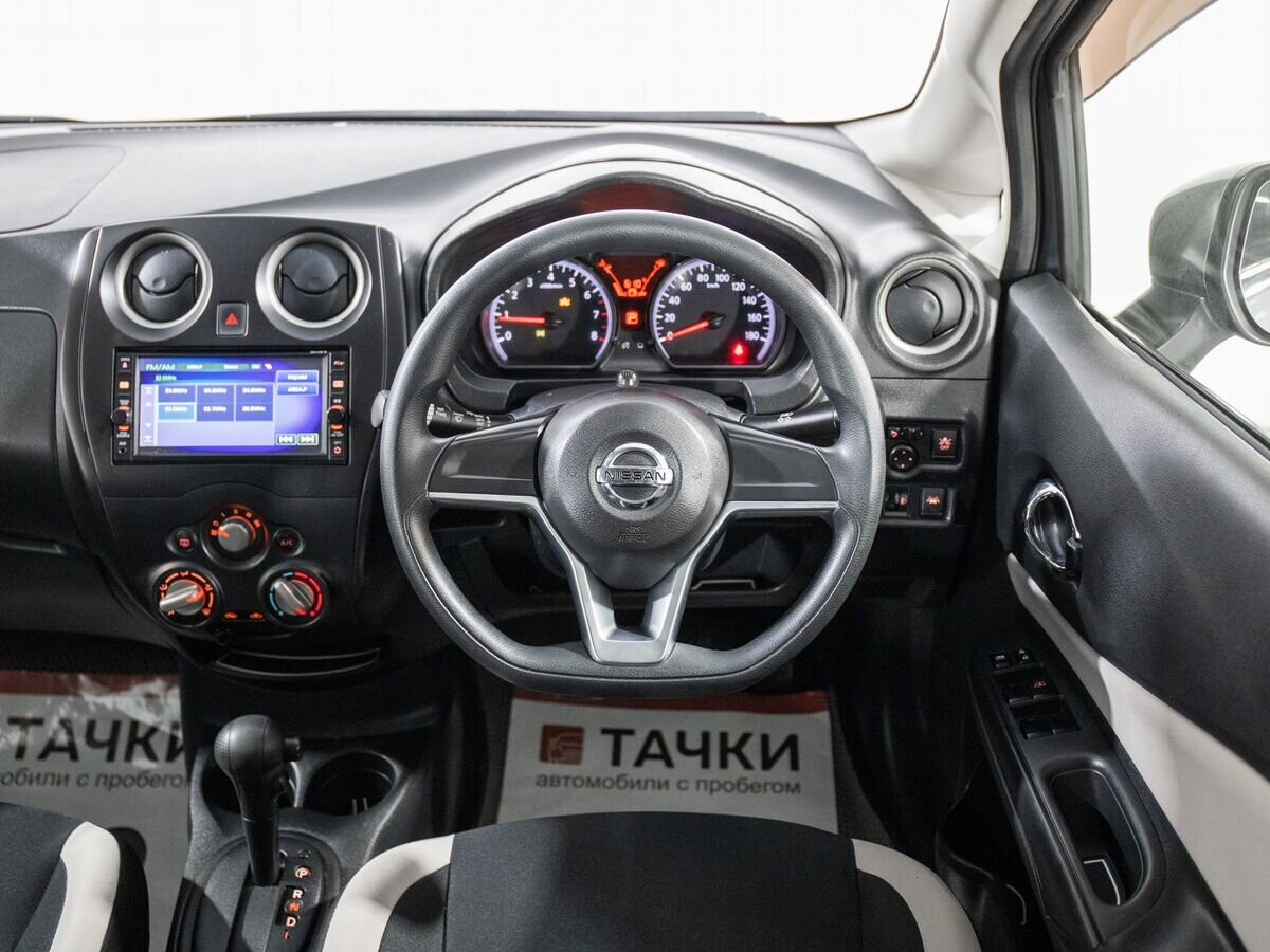 Nissan Note 2017 - фото автомобиля