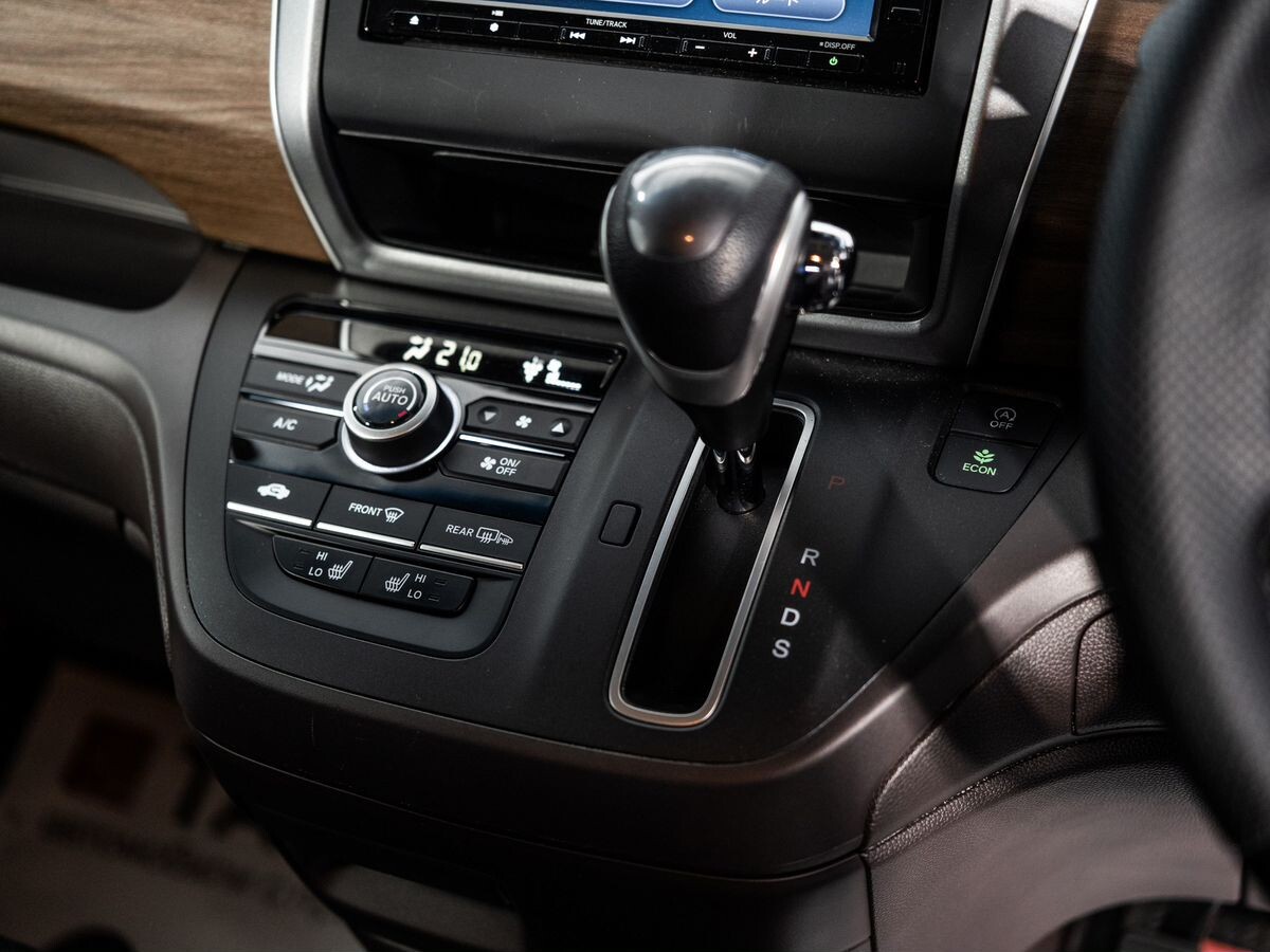 Honda Freed 2020 - фото автомобиля