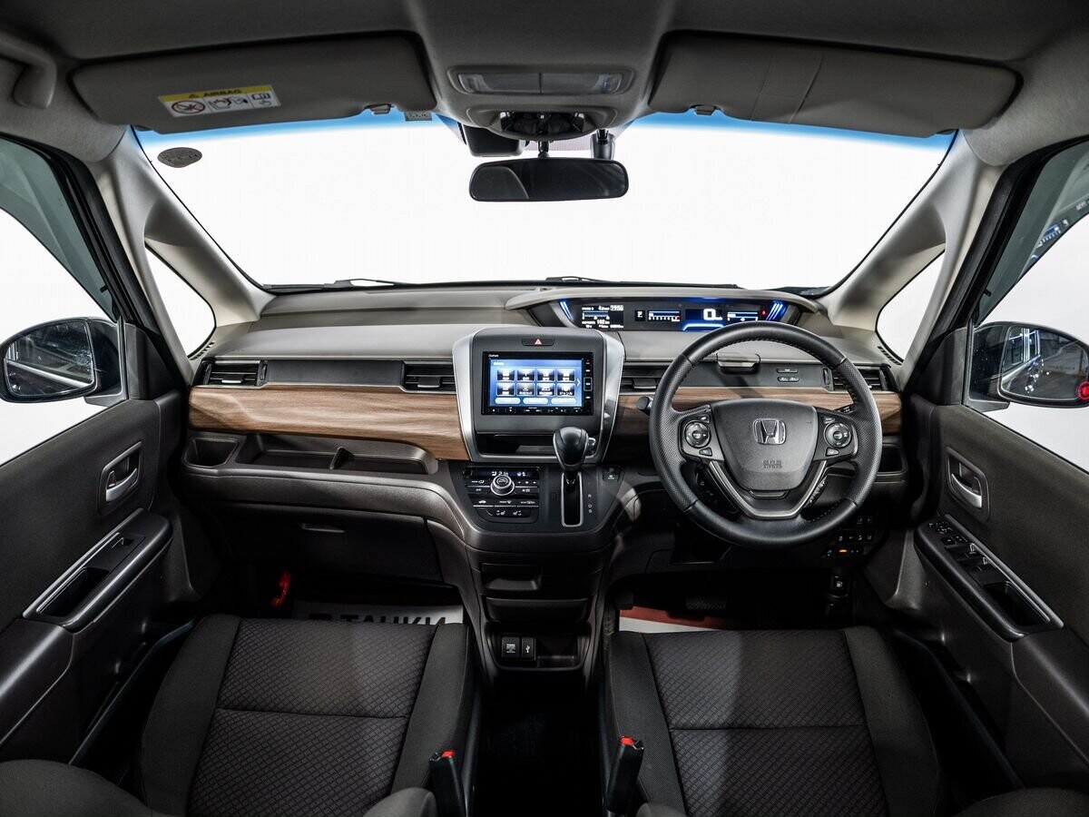 Honda Freed 2020 - фото автомобиля