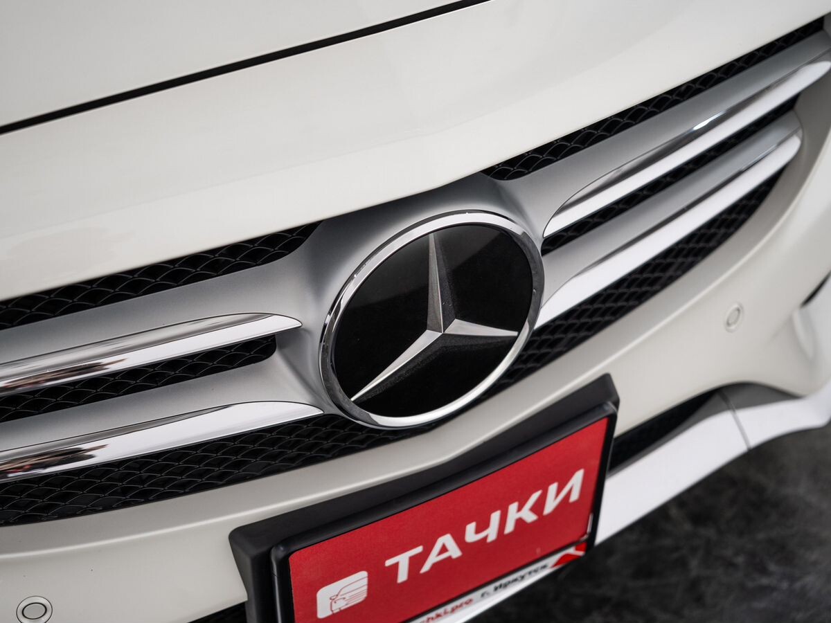 Mercedes-Benz C-Class 2017 - фото автомобиля