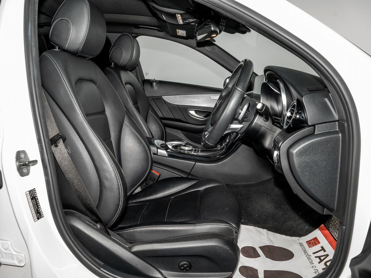 Mercedes-Benz C-Class 2017 - фото автомобиля