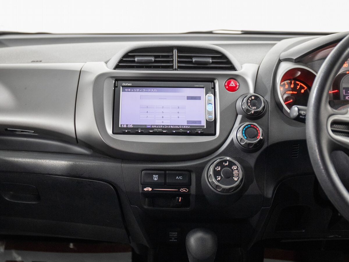 Honda Fit 2009 - фото автомобиля