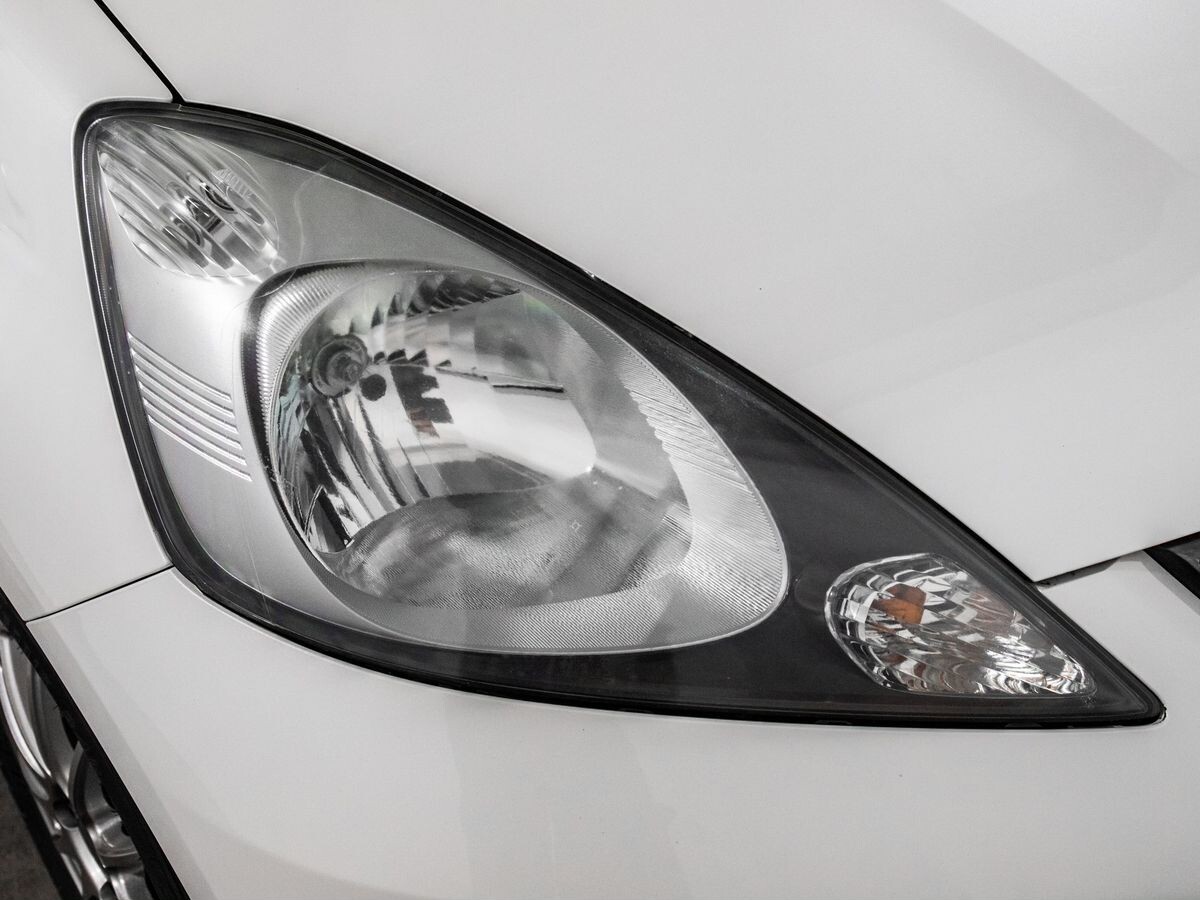 Honda Fit 2009 - фото автомобиля