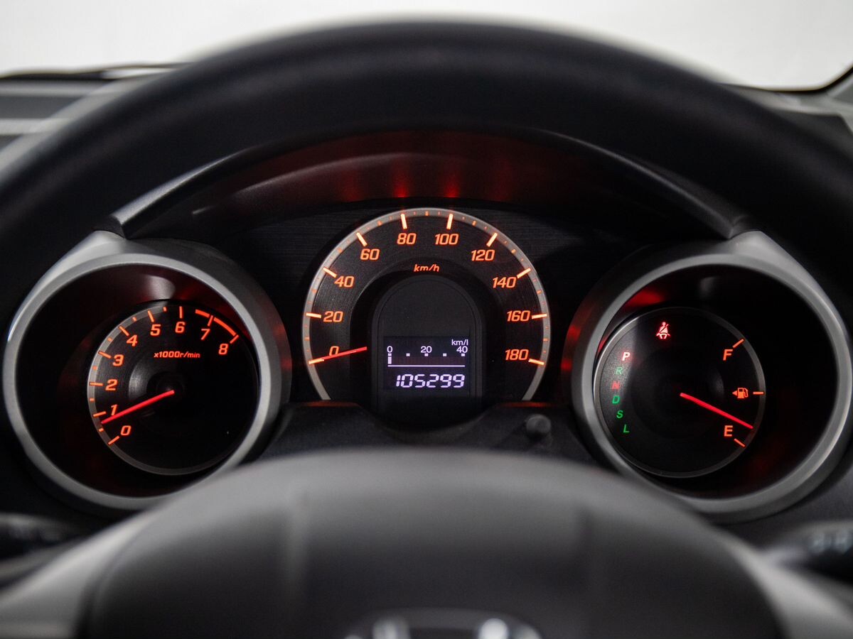 Honda Fit 2009 - фото автомобиля