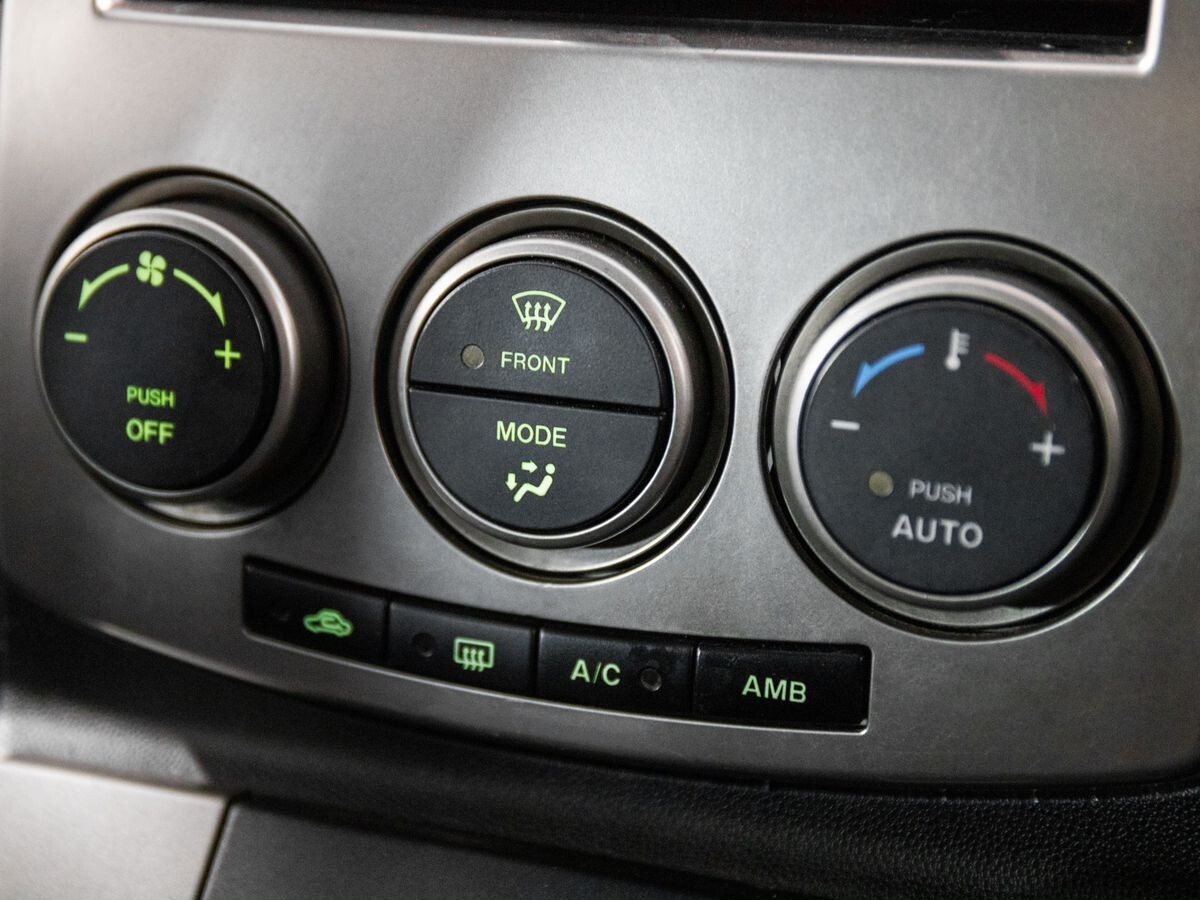 Mazda Premacy 2008 - фото автомобиля